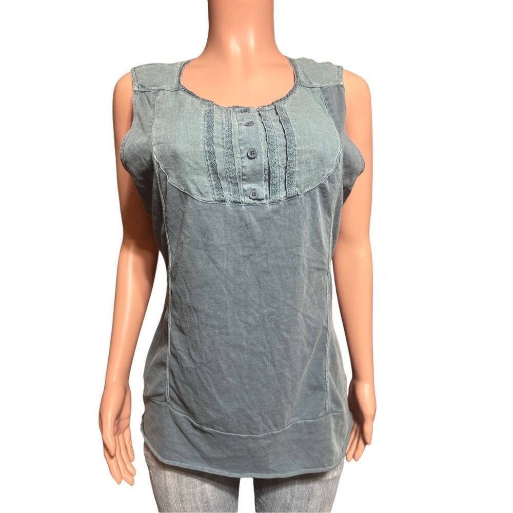 Pulp women's crew neck button front embellished sleeveless henley tank top M